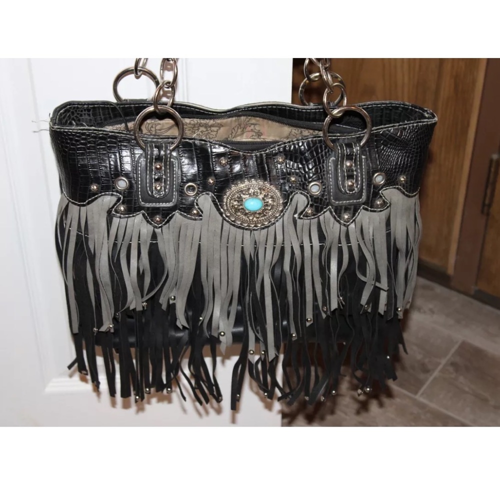 Cute western purse with fringe